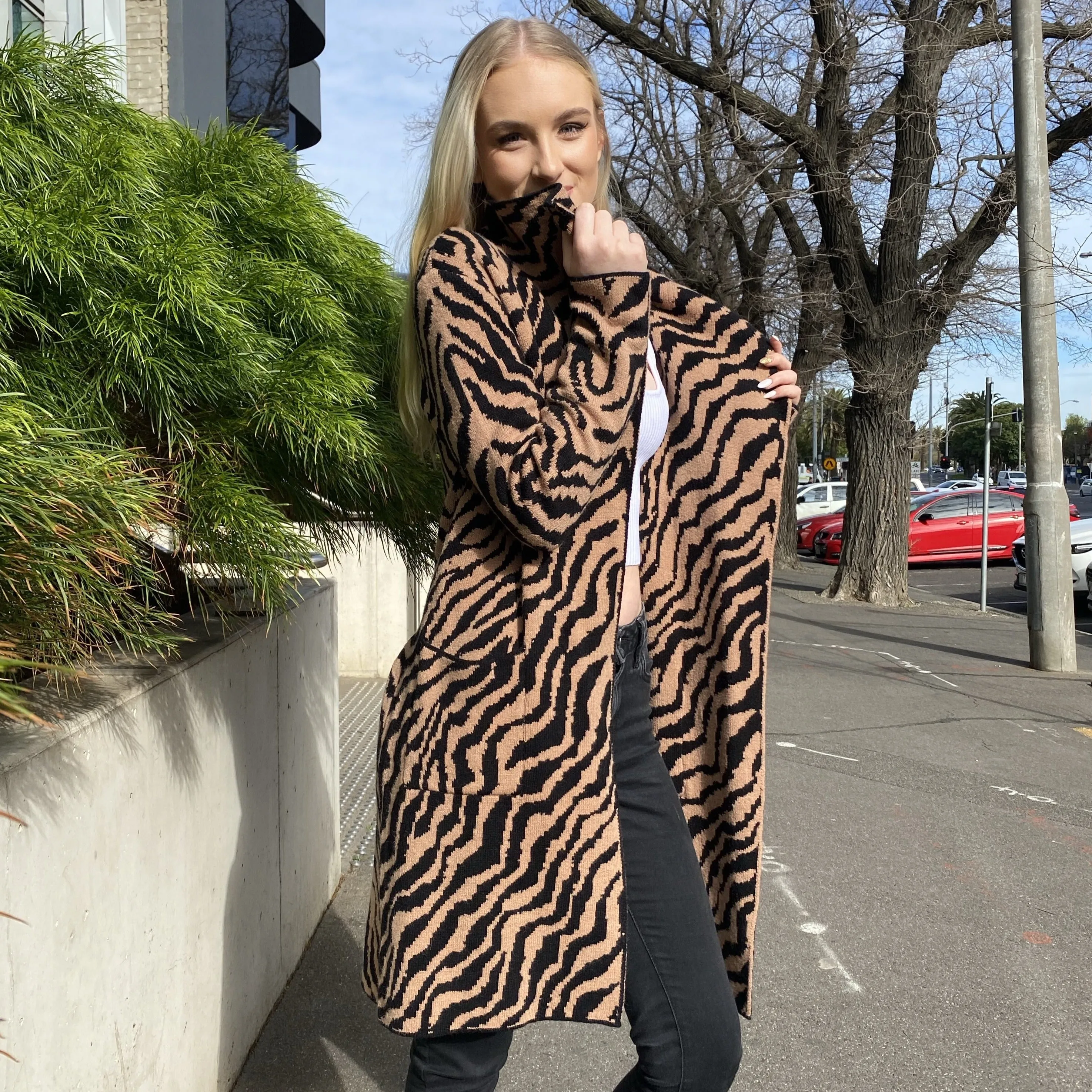Cartel Long Knitted Tiger Print Cardigan