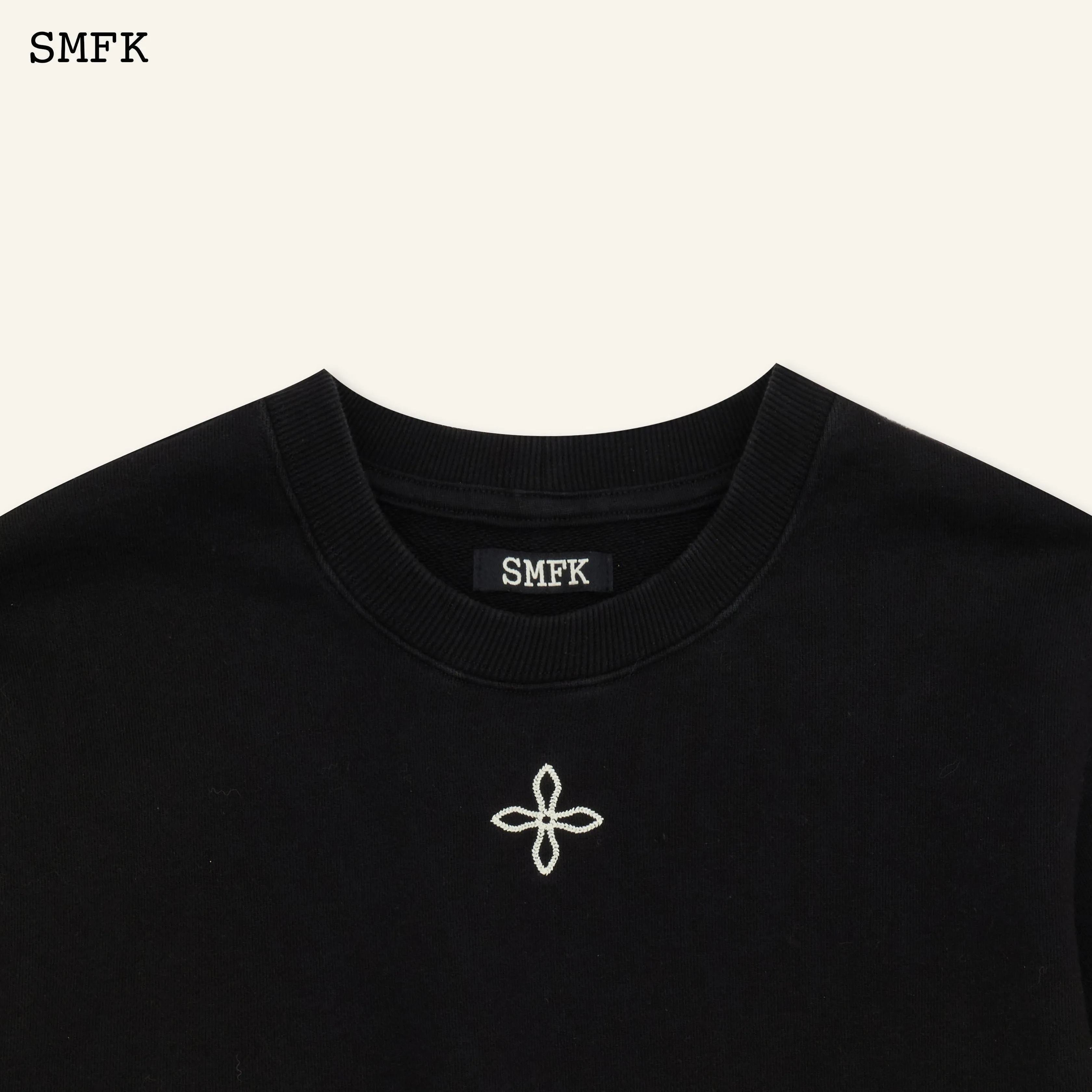 Compass Rush Slim Fit Sweatshirt Black