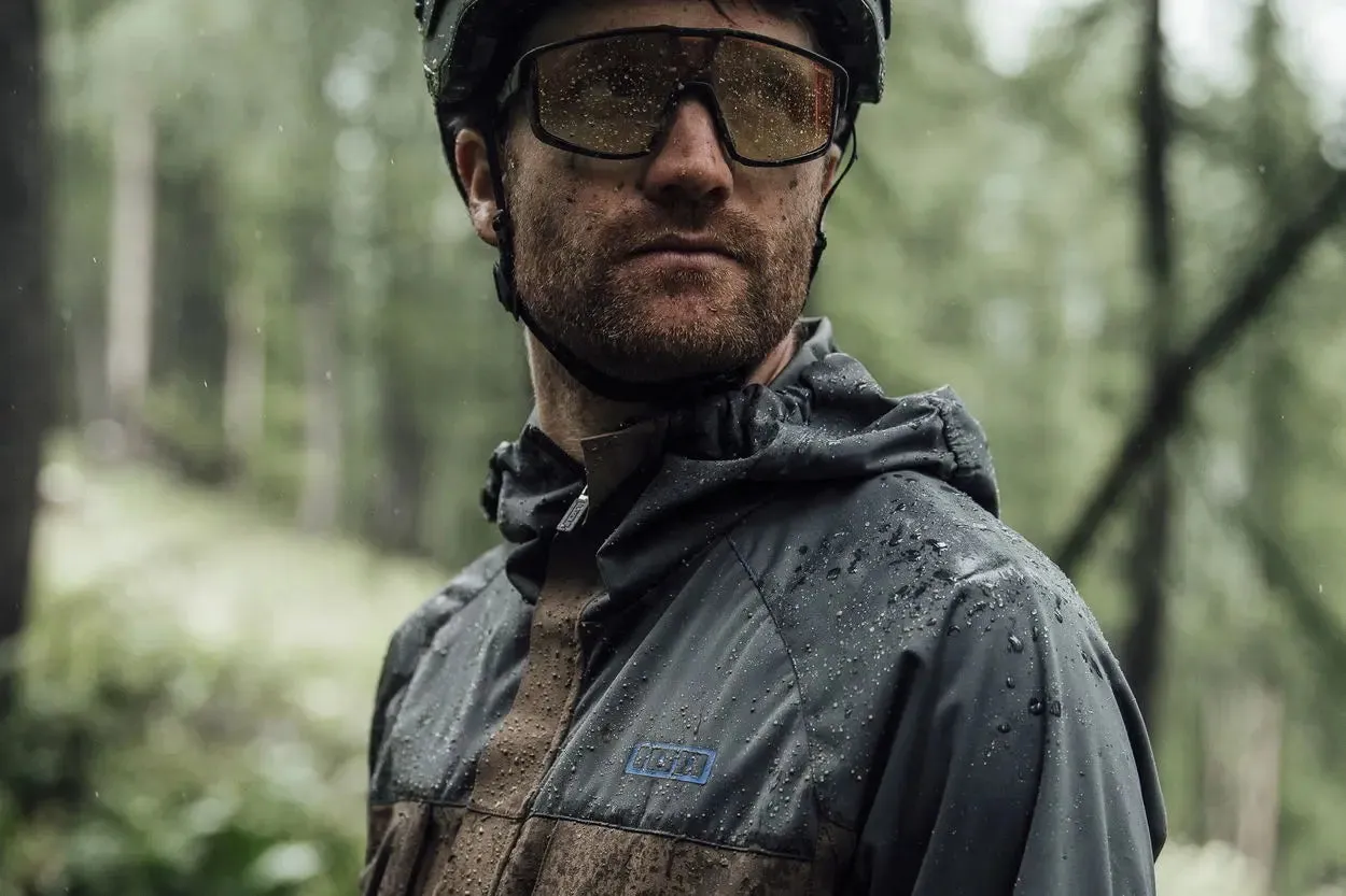 ION Outerwear Shelter Jacket 3L Hybrid unisex 2022