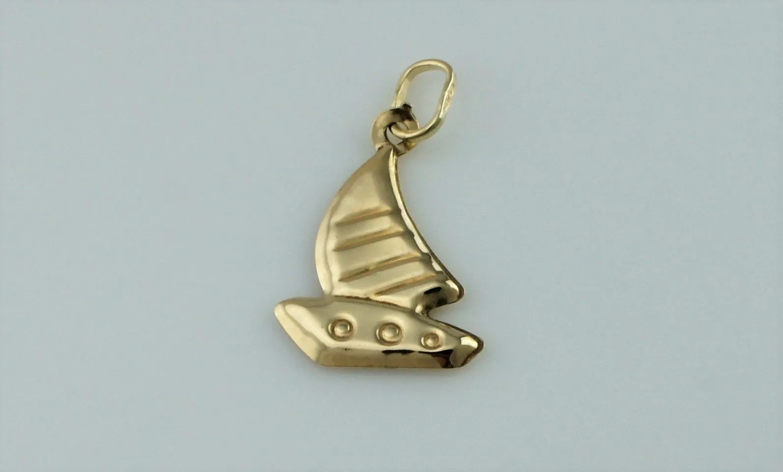 New 9ct Yellow Gold Boat - Yacht Charm / Pendant
