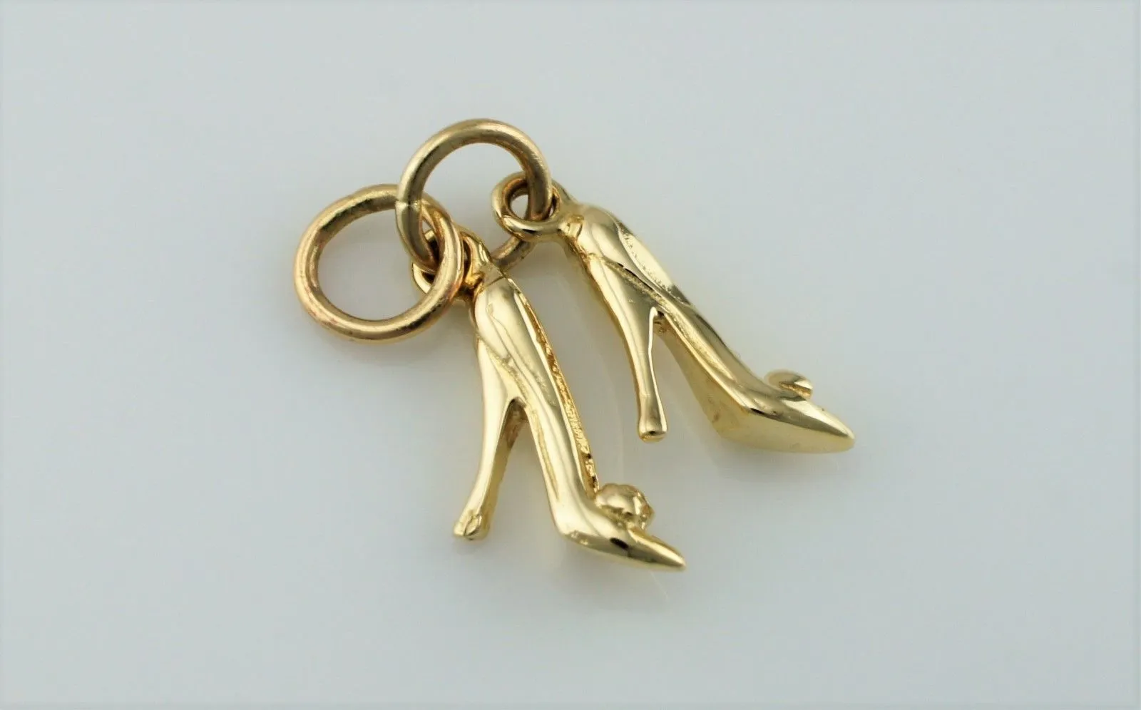 New 9ct Yellow Gold Pair of High Heel Ladies Shoes - Stilettos Charm / Pendant