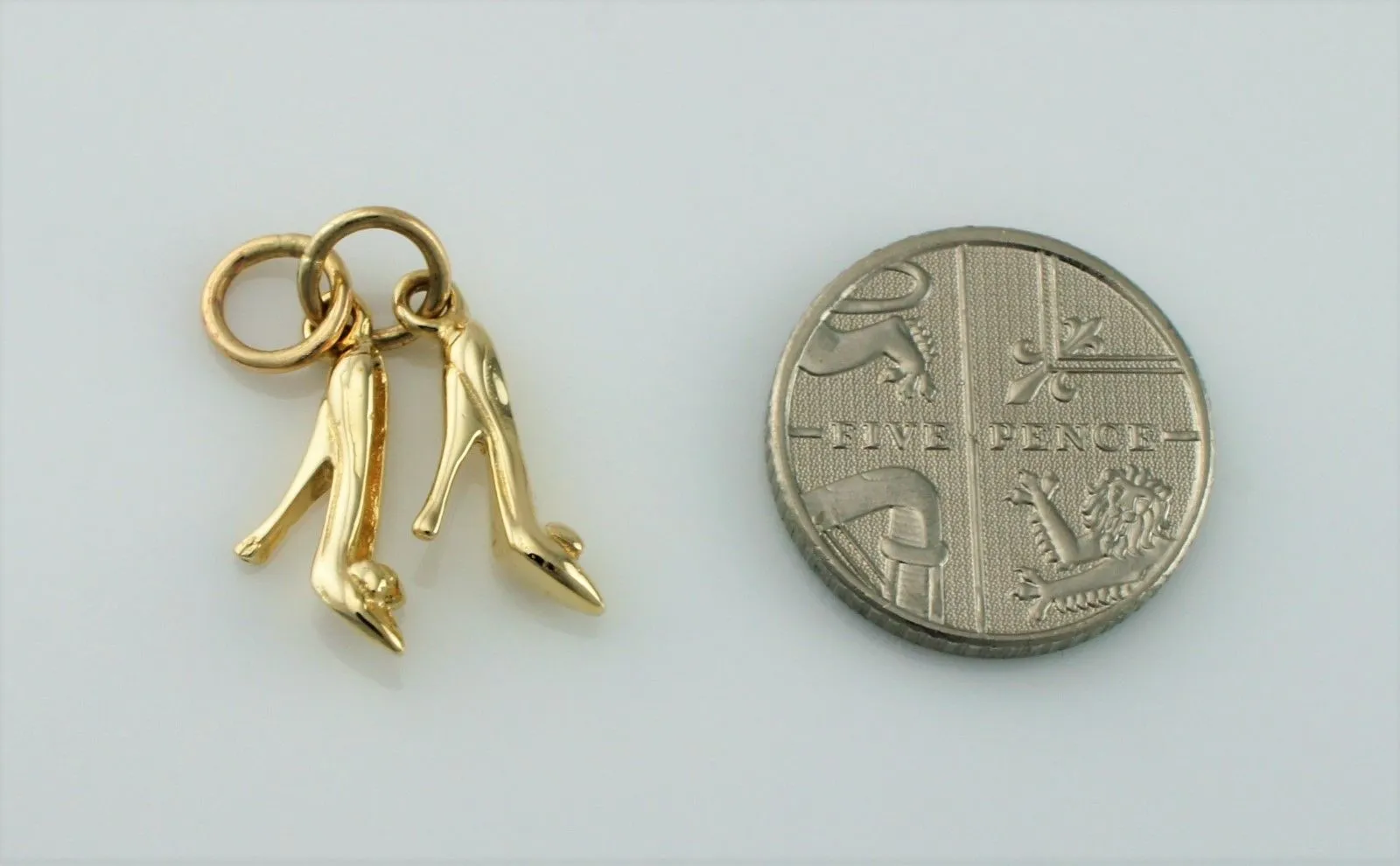 New 9ct Yellow Gold Pair of High Heel Ladies Shoes - Stilettos Charm / Pendant