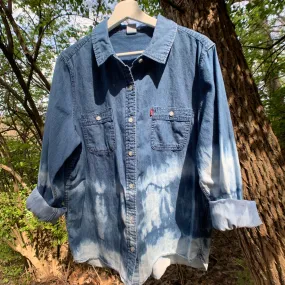 Vintage Levis Distressed Denim Shirt